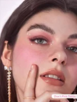 رژگونه پودری شیگلم مدل DONT PINK TWICE - Image 3